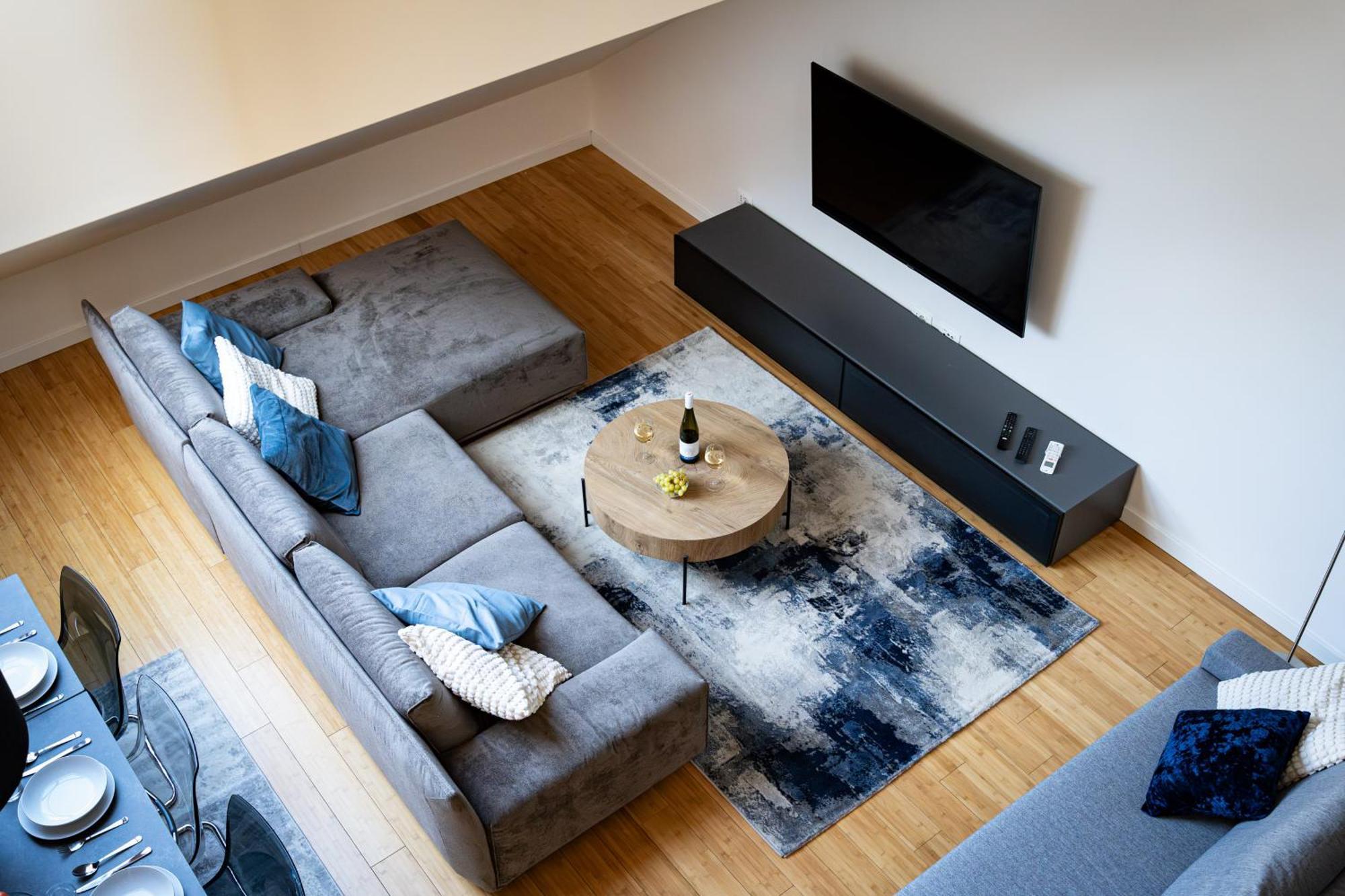 Two-Level Apart With A Terrace Near The Vltava River 프라하 외부 사진