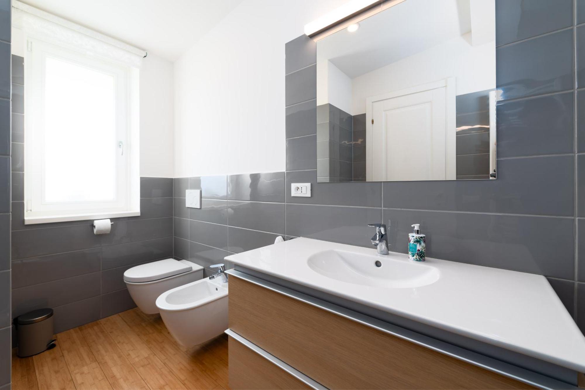 Two-Level Apart With A Terrace Near The Vltava River 프라하 외부 사진