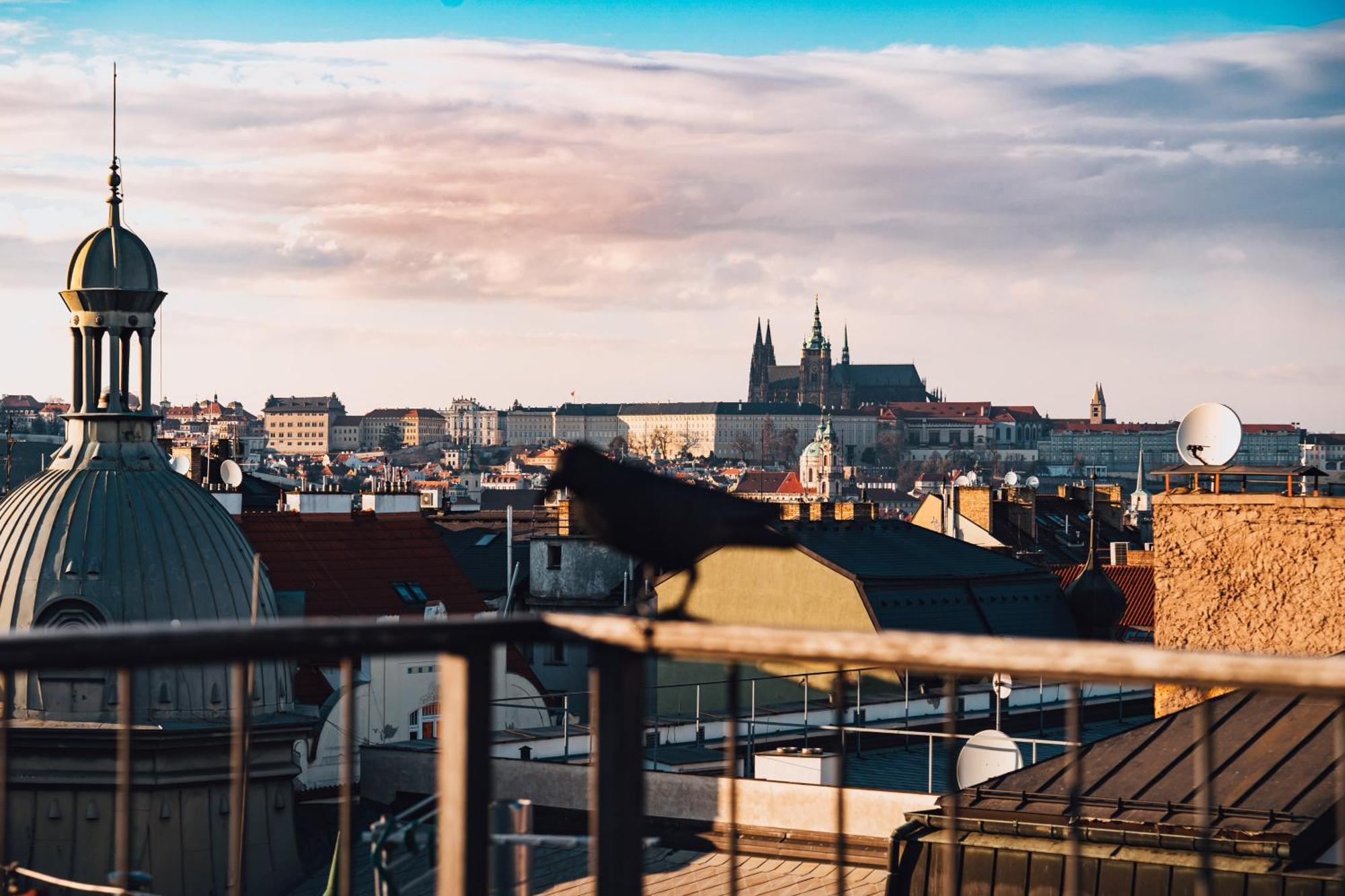 Two-Level Apart With A Terrace Near The Vltava River 프라하 외부 사진