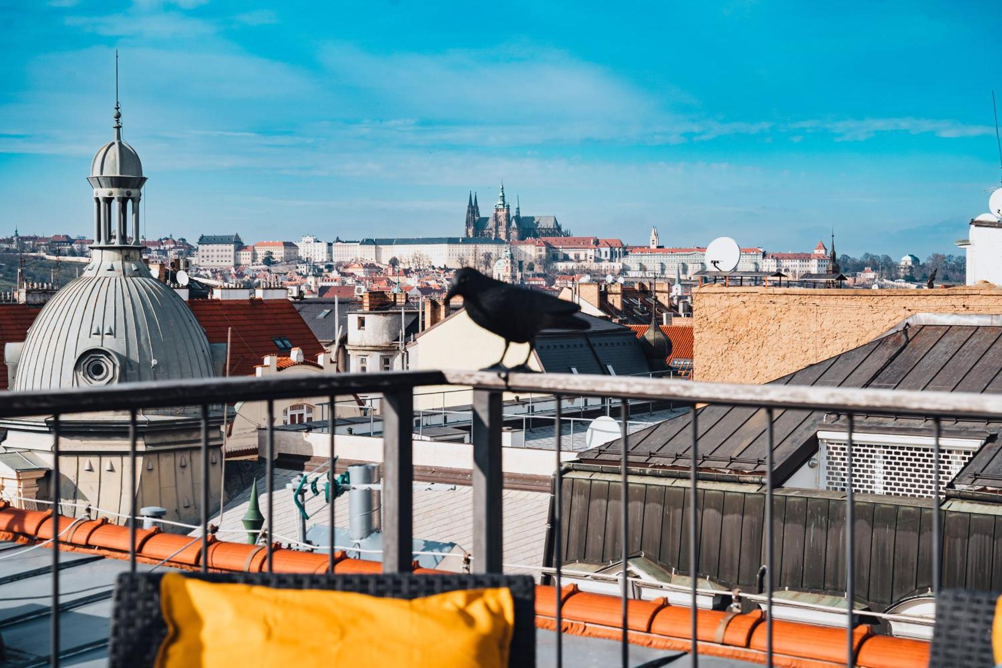 Two-Level Apart With A Terrace Near The Vltava River 프라하 외부 사진